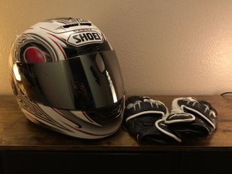 Motorcycle Racing Helmet Shoei X-11 Tamada Large Gloves XLarge