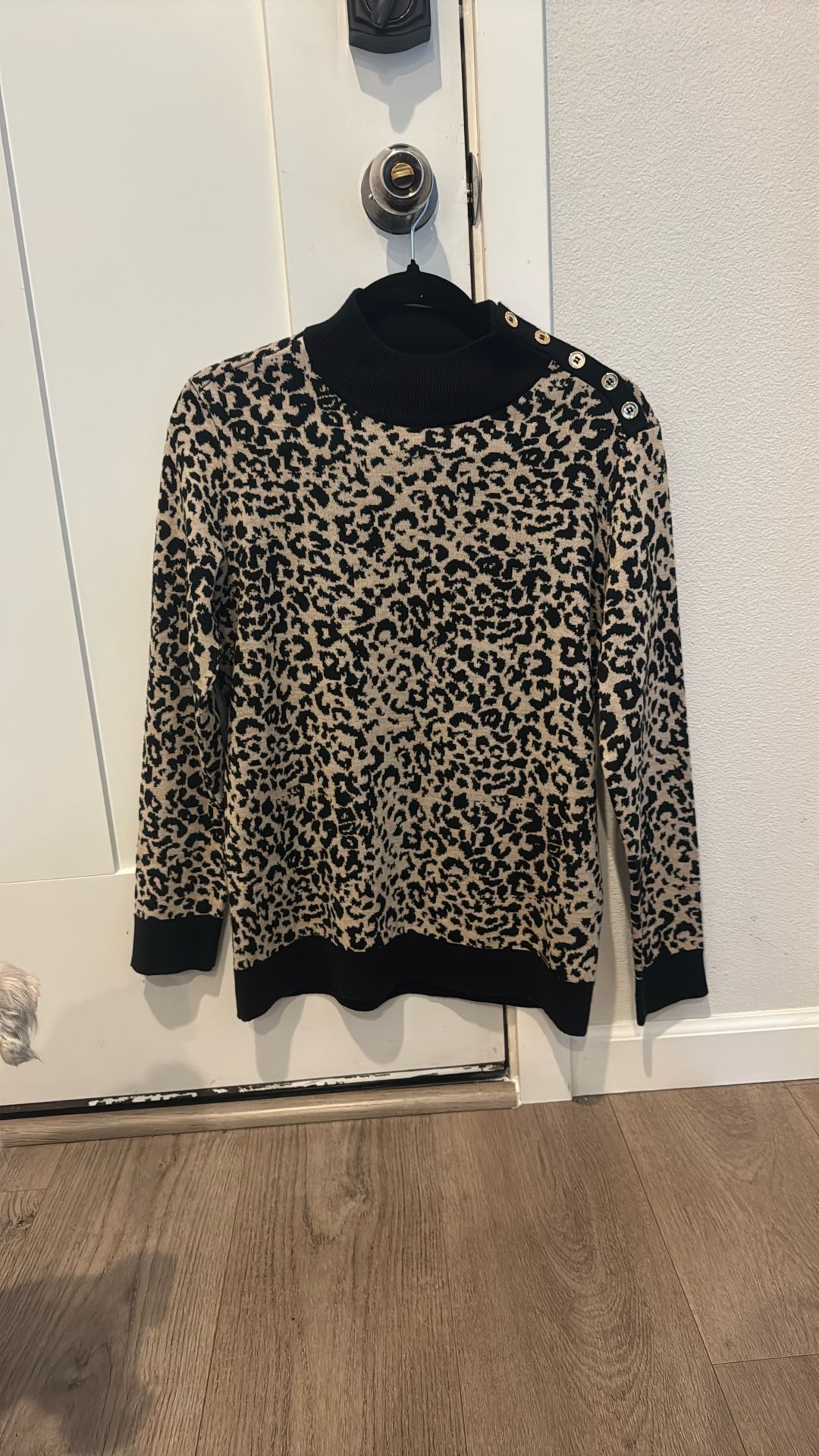 Calvin Klein Sweater Women’s Size Small