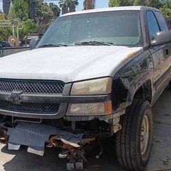 Parts 2004 Chevy 2500 Silverado