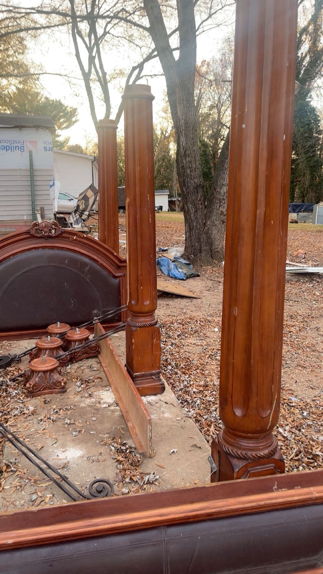 King Canopy Wooden Bed