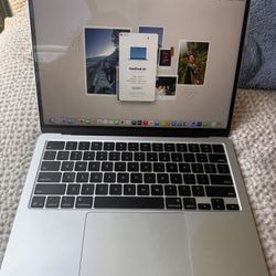 2025 13inch MacBook Air 