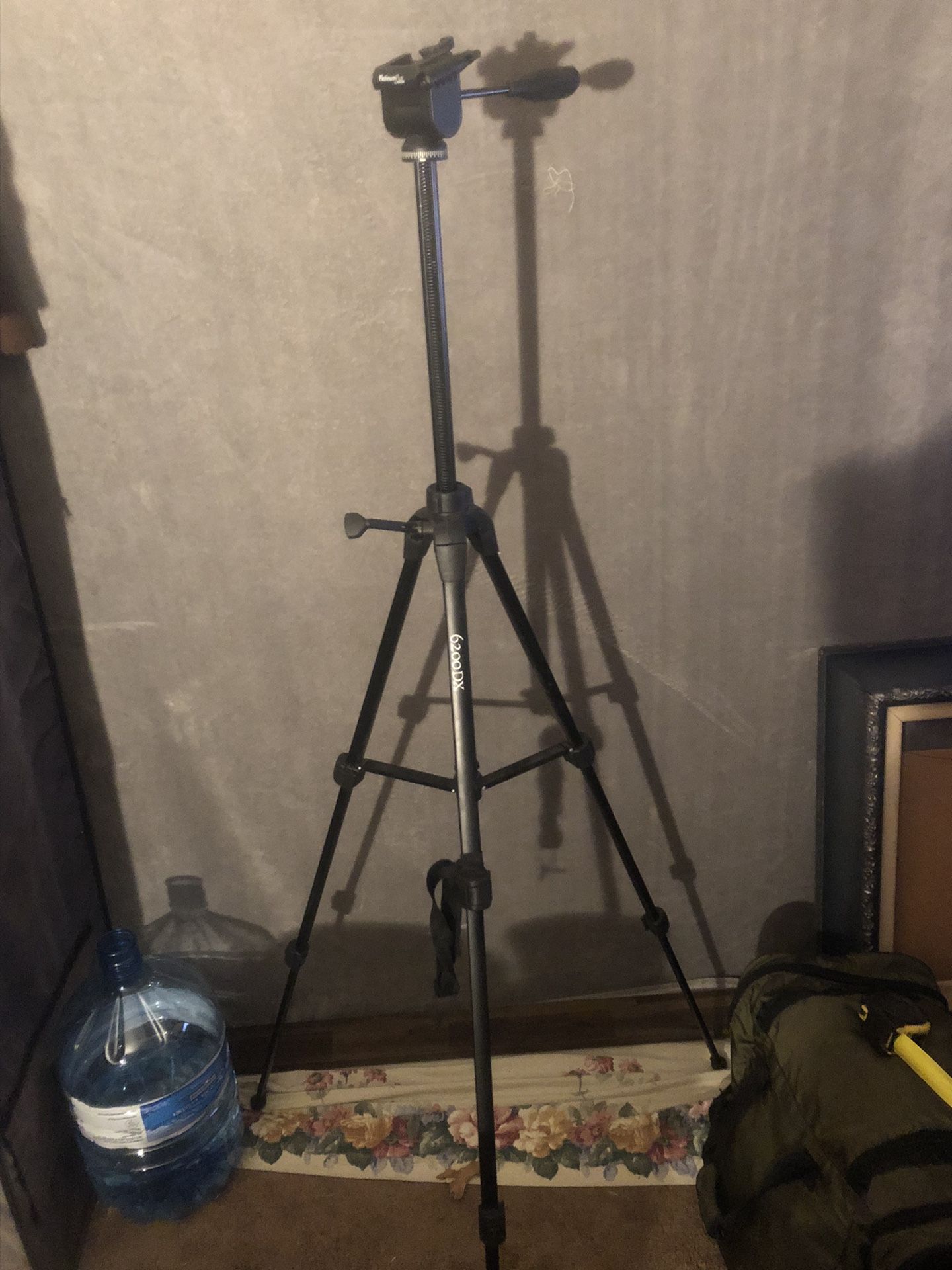 Tripod