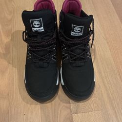 Timberland Size 8 