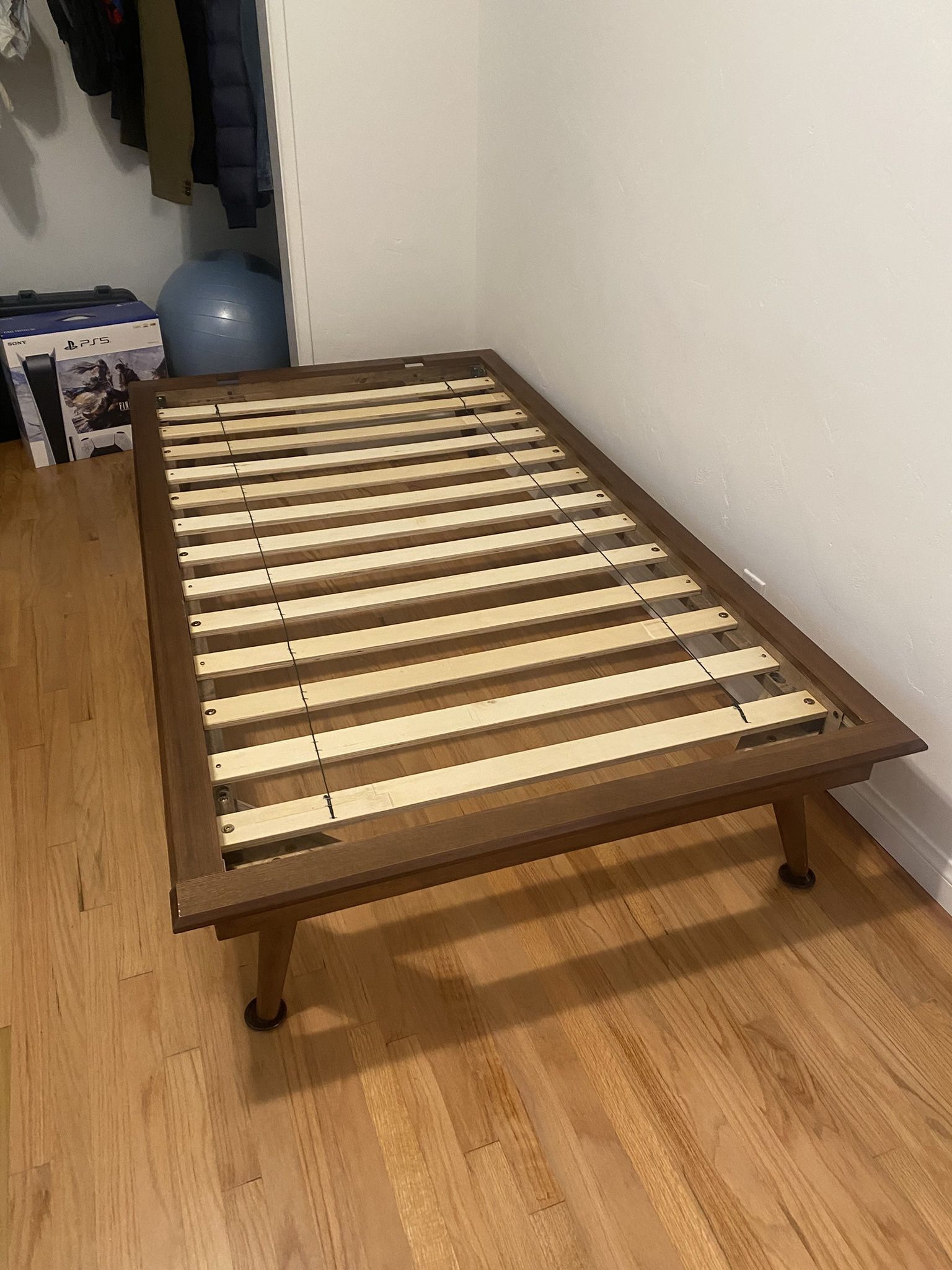Mid-Century Style Twin Bed Frame - EXCELLENT CONDITION