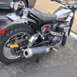 Yamaha Scramble 950cc