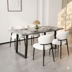 Brand New Modern Dining Table And 4 Chairs 