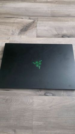 Razer Blade Pro 17 Gaming Laptop 2021: Intel Core i7- 10875H 8-Core, NVIDIA GeForce RTX 3080. 17.3" FHD 360Hz, 32GB RAM, 1TB SSD - Chroma RGB - Thunde