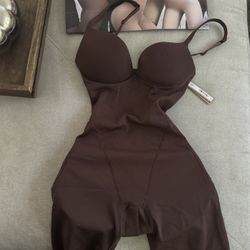 Skims  Body Suit