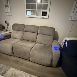 Recliner 3 Seater Frazier Sofa from Living Spaces