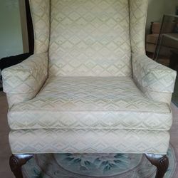 Vintage Ethan Allen Queen Anne wingback chair with Hassock