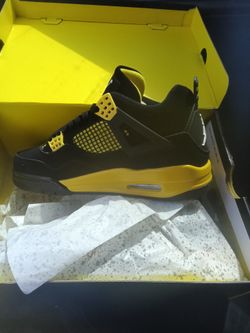 Jordan retro 4