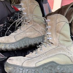 Military Surplus Rocky S2V Steel Toe Boots, Men’s 6 R