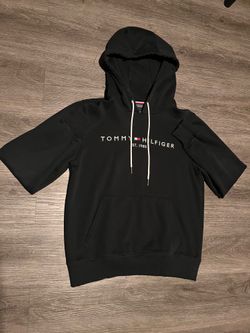 Black Tommy Hilfiger hoddie size S like new