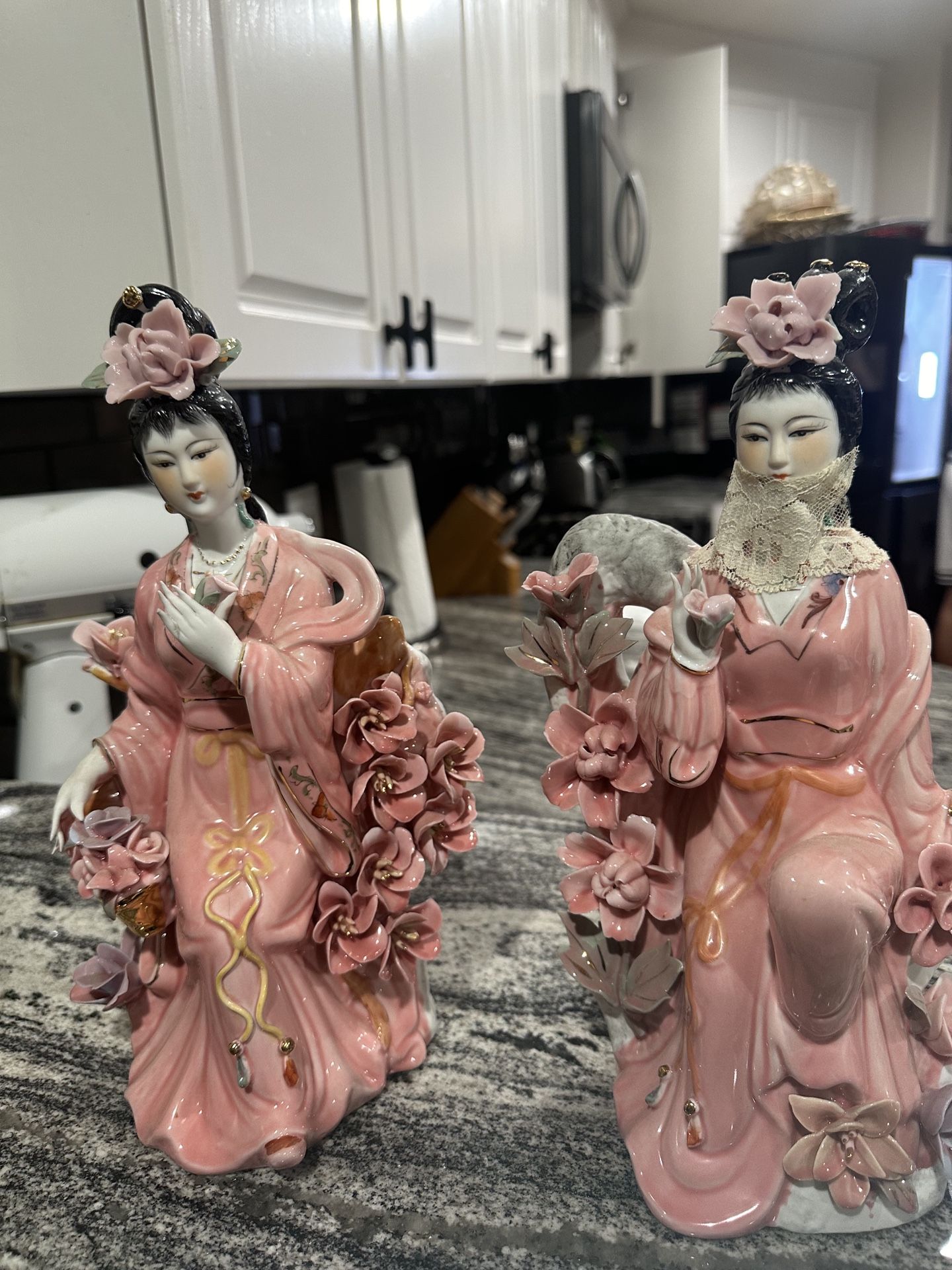 Asia Antique Dolls 