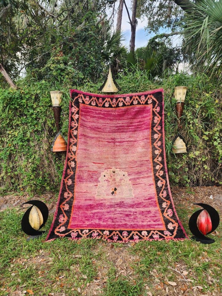 Moroccan Rug Vintage And Handmade