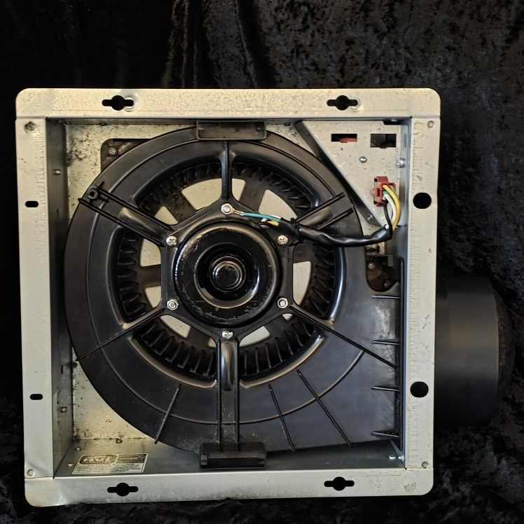 SES80
Airzone SES8 Ultra Shallow Ventilation
Fan