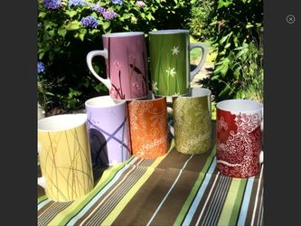 NEW! 7 Starbucks Collectible Mugs (2004/2005)