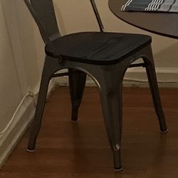 Table & 4 Chairs