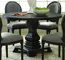 5 PCS ( TBL + 4 CHRS). Delivery included