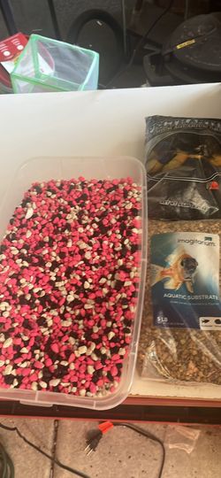 Fish Tank Supplies - Pebbles And Sand