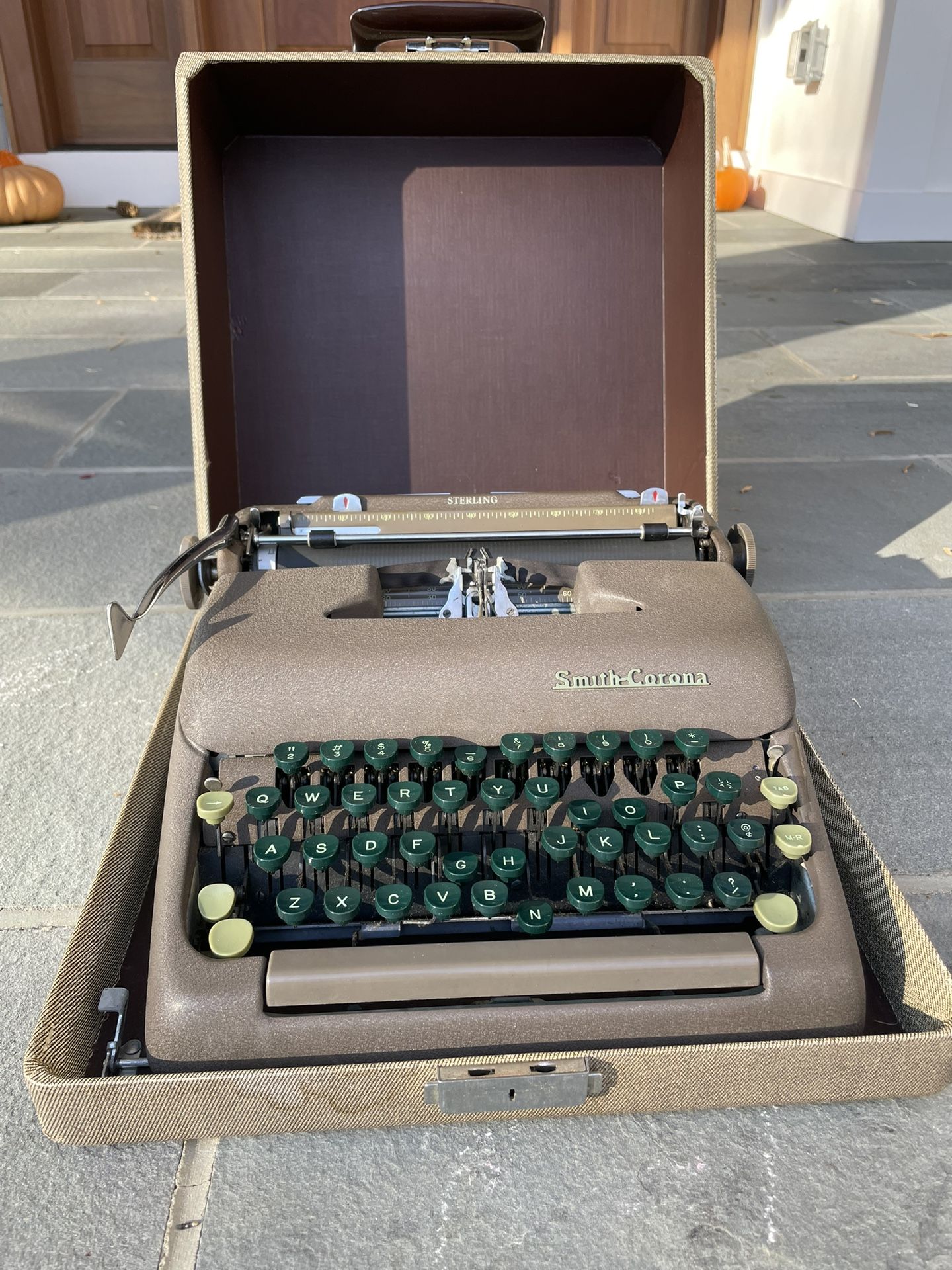 Vintage Smith-Corona Typewriter, 1952