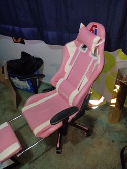 Gaming chair