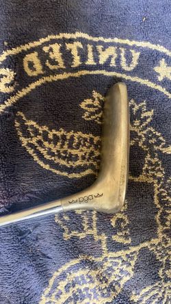 PGA 404 Putter Golf Club