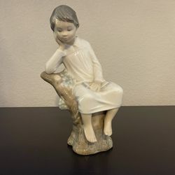 Authentic Lladro Boy Sitting Thinking on Tree Stump with Book