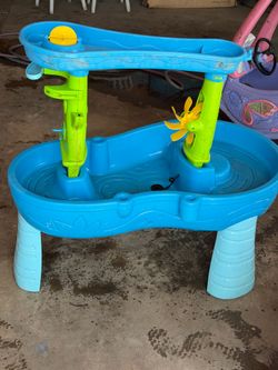 Rain Showers Splash Pond Water Table