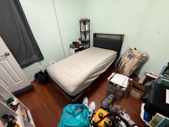 Twin size bed with mattress