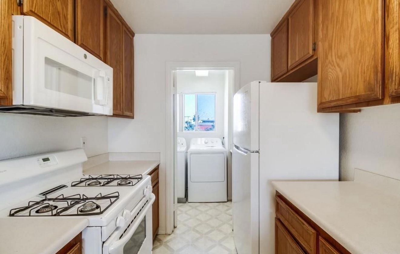 Appliances For Sale! GE W/D, GE Microwave, Fridge