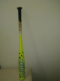Nice used baseball bat. Used for 1 baseball season. 26 inch bat