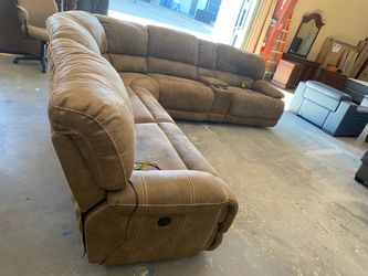 Power reclining sectionals