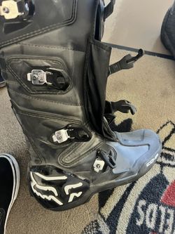 SIZE 12 FOX DIRTBIKE BOOTS