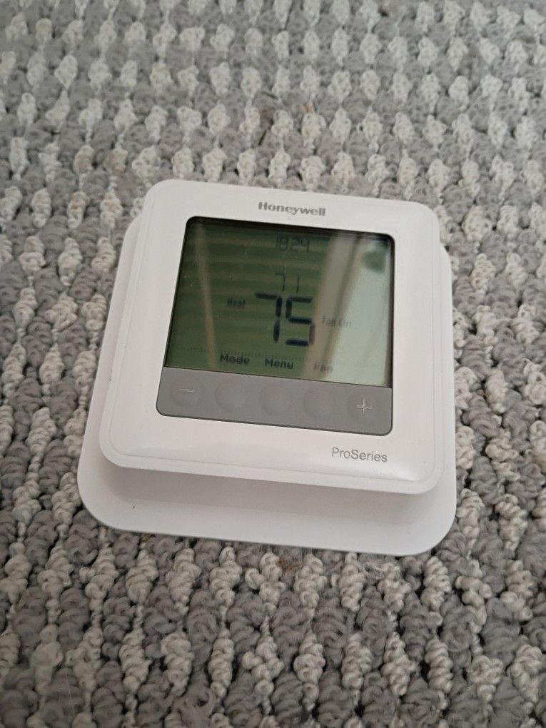Honeywell T6 Pro Thermostat 