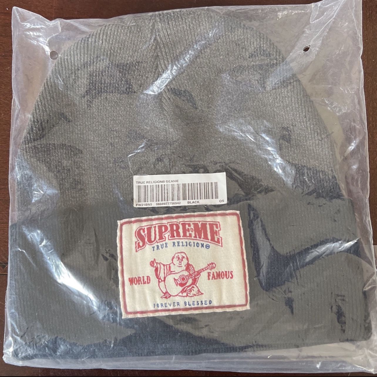 SUPREME MYSTERY BOX for Sale in Rancho Cucamonga, CA - OfferUp