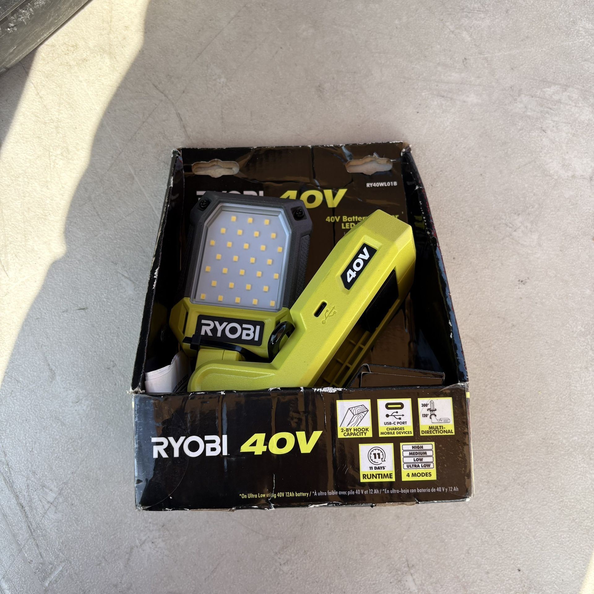 Ryobi 40 volt Light (Tool Only)