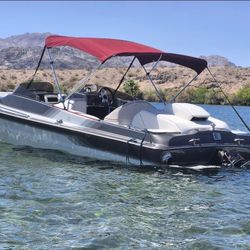 21' Lavey Craft Open Bow Powerboat Cruiser 