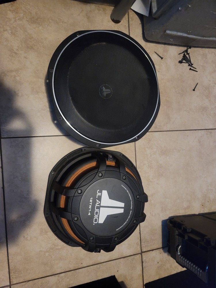 2 JL Audio TW1-4ohm Subwoofer Thin Edition
