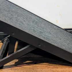 BIRDROCK Adjustable Pet Ramp – Like New