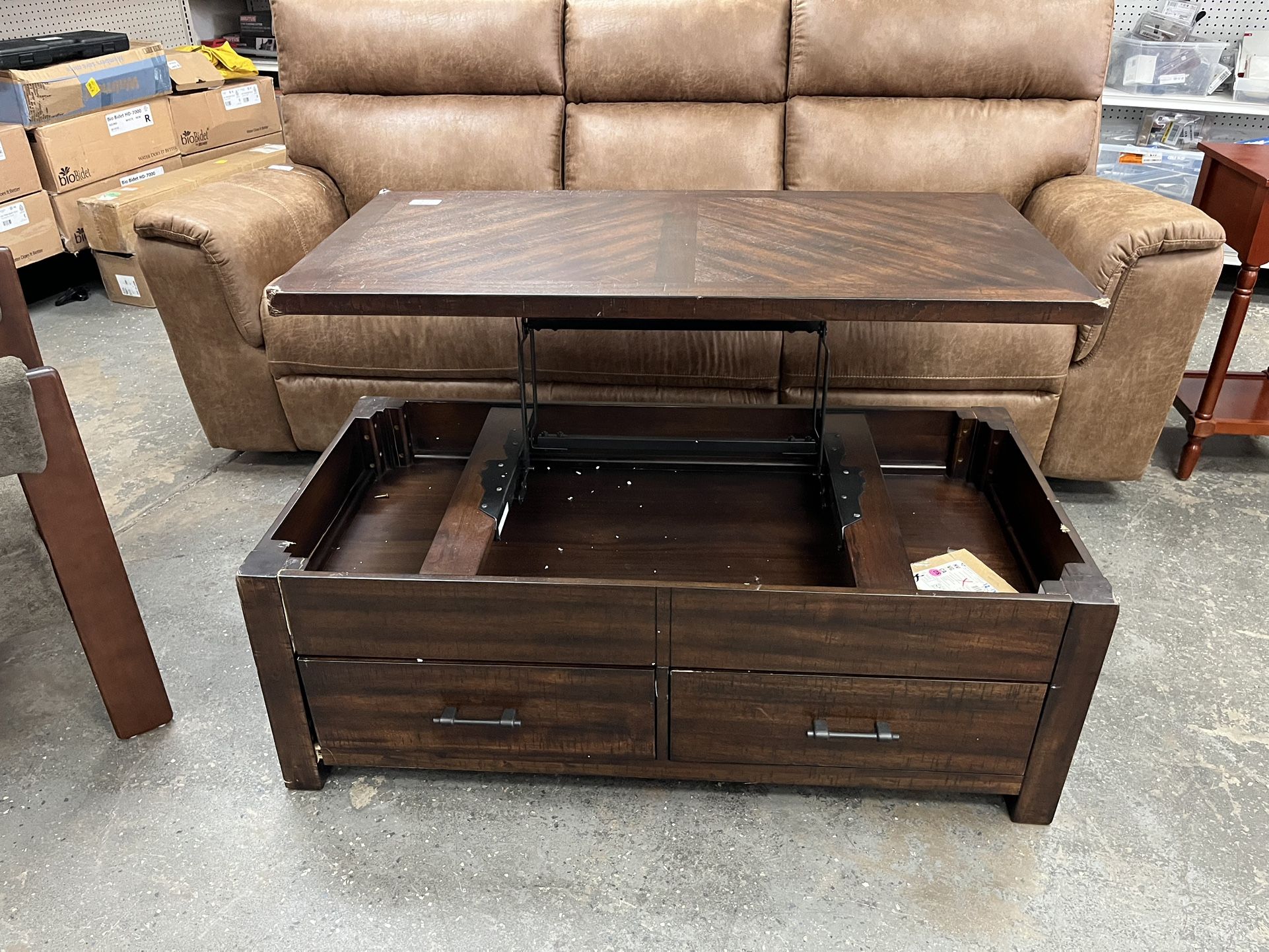48 In Walnut Rectangle Lift Top Coffee Table