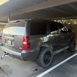 Chevy Tahoe LT