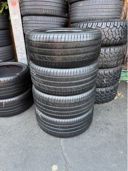 285/40ZR22 Pirelli Tires