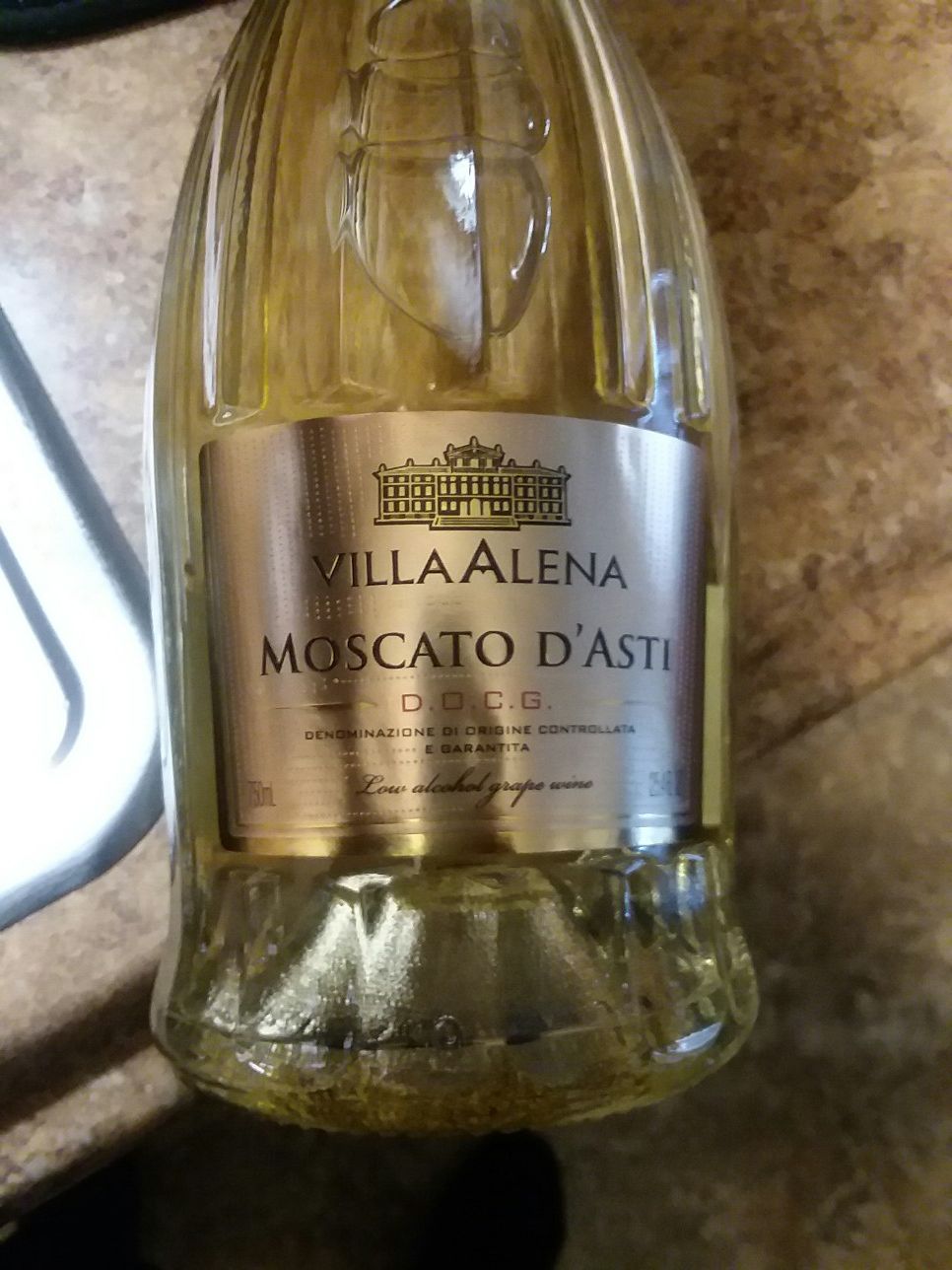 12 Villa Alena Moscato