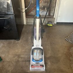 Hoover Power Scrub Carpet Cleaner – Strong Suction, Works Great