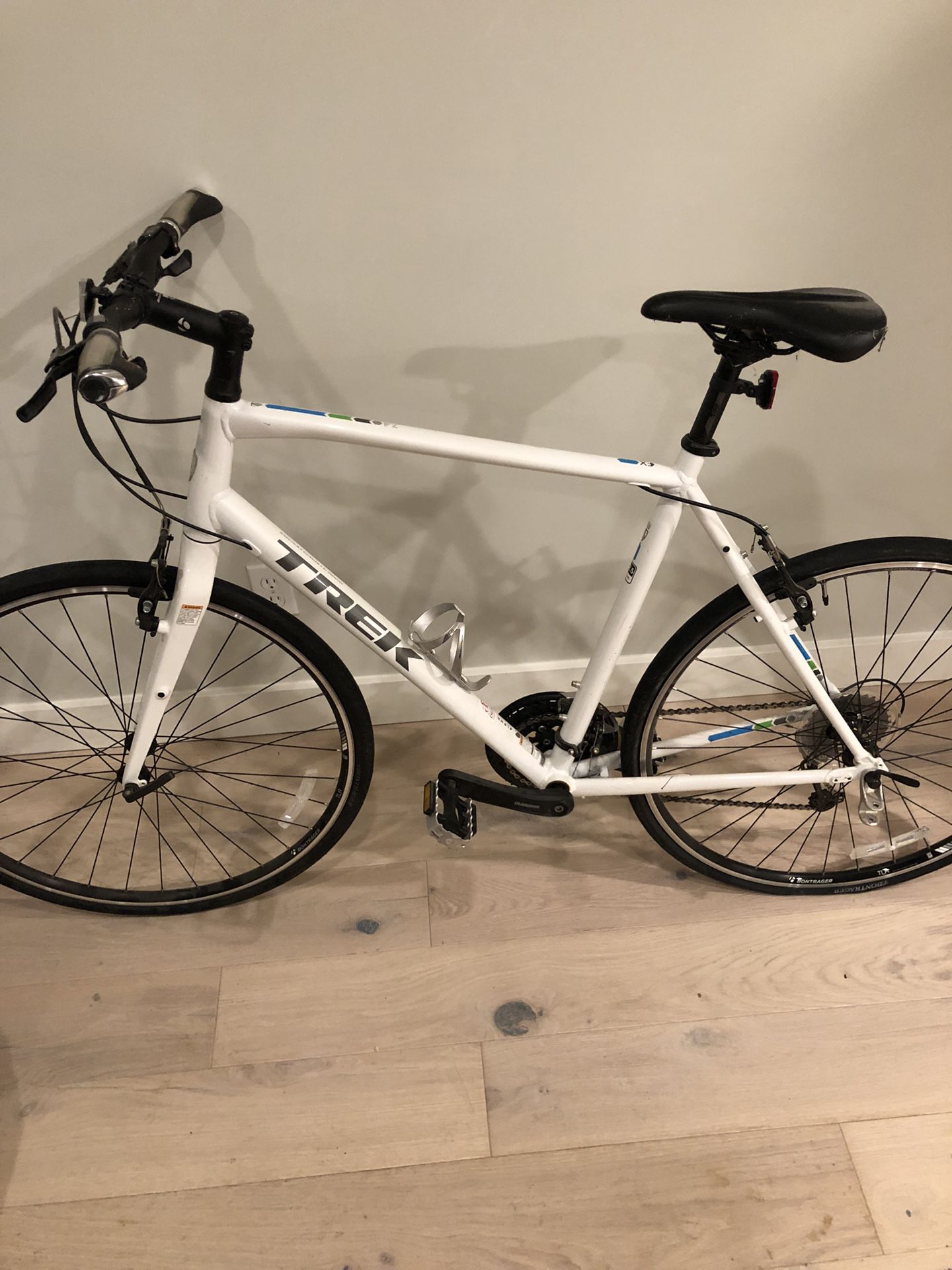 Trek Hybrid Bike-FX 7.4-mint