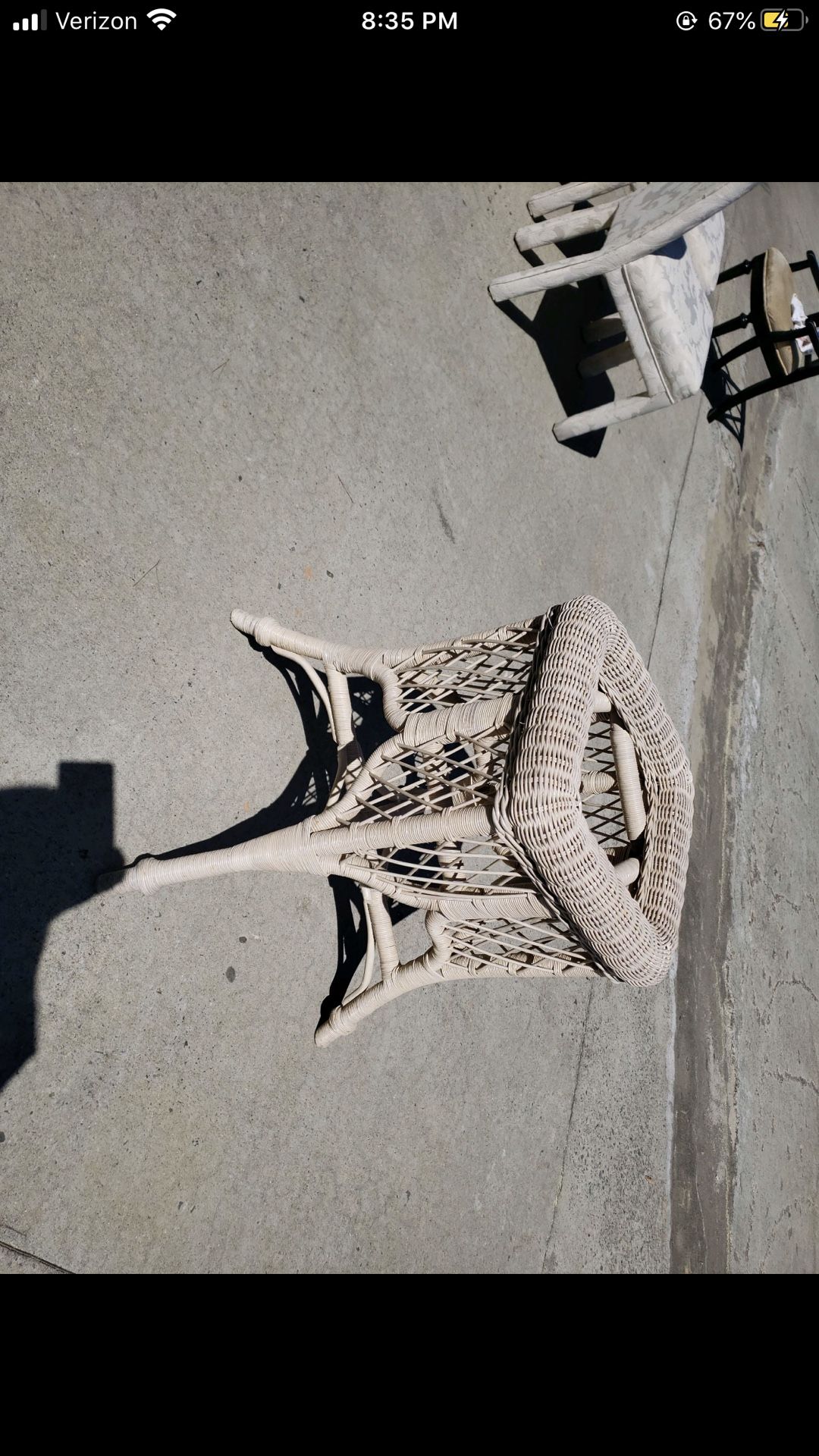 Wicker base table
