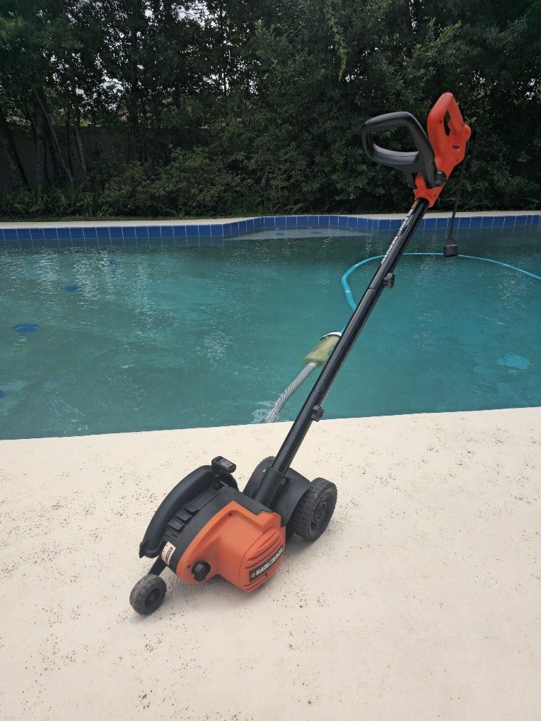 Edger Lawn Edger Corded Electric Edger Black And Decker LE750 Black+Decker