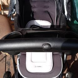 Matching Car Seat And Stroller 