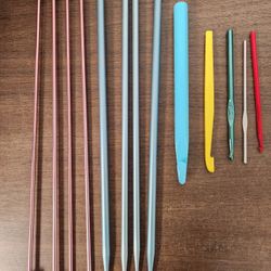 Vintage Knitting Needle and Crochet Hook Sets Of 13